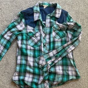 Levi’s ladies snap button